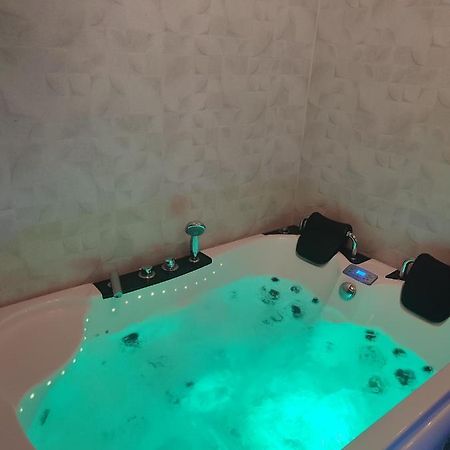 Apartamento Buenavista Con Jacuzzi Y Jardin Privado En Abadía Exterior foto
